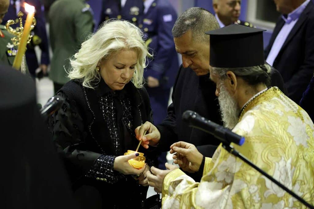 KUS16275.jpg KUS16275.jpg