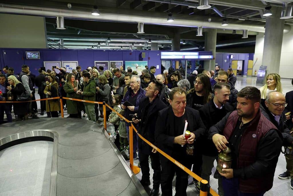 KUS26409.jpg KUS26409.jpg