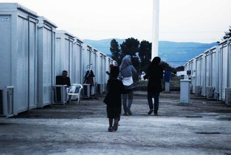 Συνεχίζεται η εκμίσθωση οικιών στους πρόσφυγες στη Λάρισα
