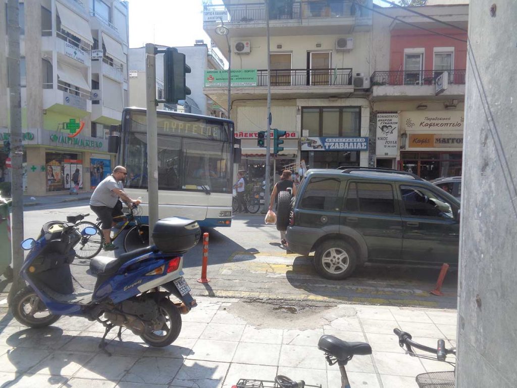 Μετά το Ελληνόκαστρο στο …Δενδροχώρι