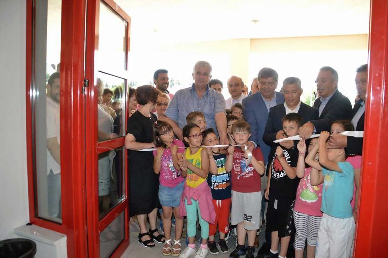 Εγκαινιάστηκε το 5ο Δημοτικό Σχολείο Καλαμπάκας