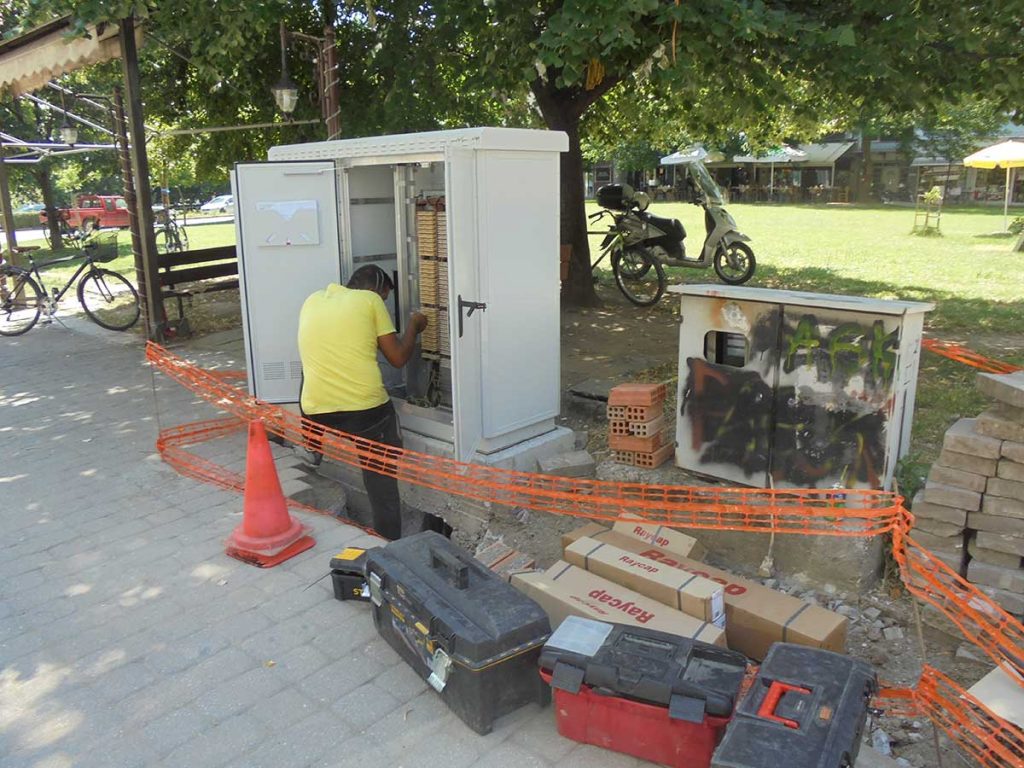 Έγιναν …κορδέλες τα νεύρα Τρικαλινών