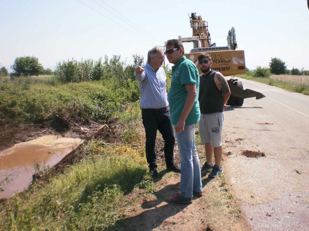 Καθαρισμός καναλιών από την Περιφερειακή Ενότητα Τρικάλων