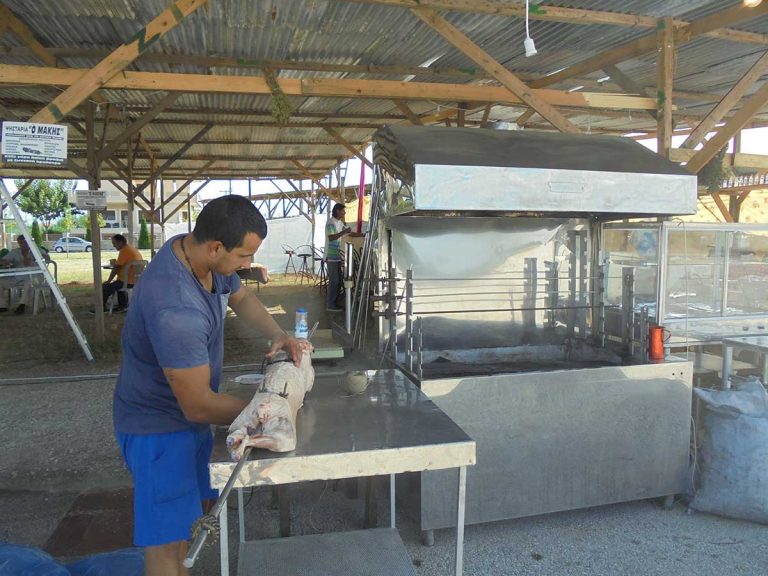 Συνεχίζει την περιοδεία η Κατερίνα Παπακώστα