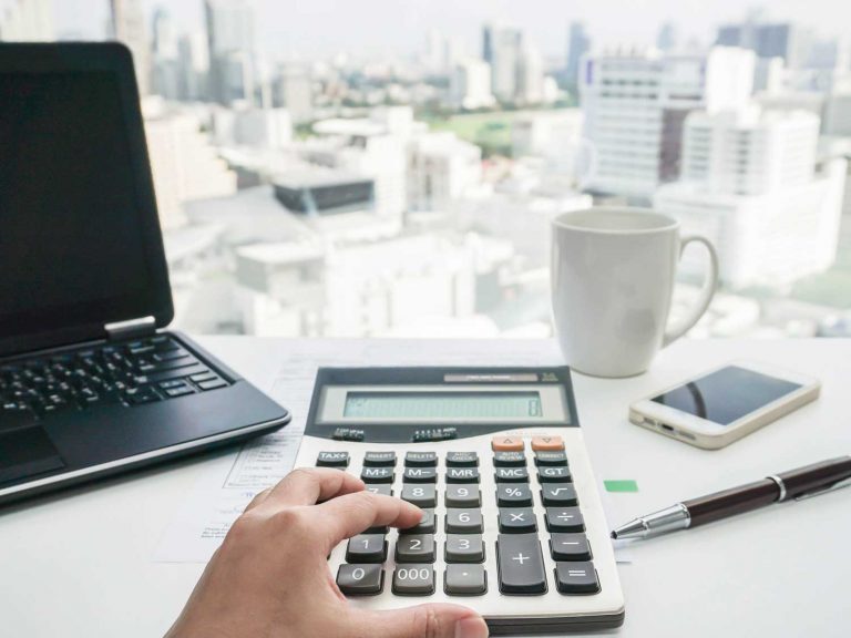 Σχεδόν έτοιμη η εφαρμογή ηλεκτρονικής τιμολόγησης που θα καταργήσει την ταλαιπωρία των Μ.Υ.Φ.