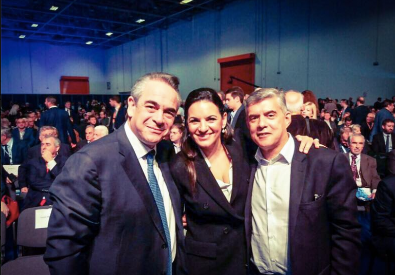 Είναι «γάτα» και χωρίς …γραβάτα