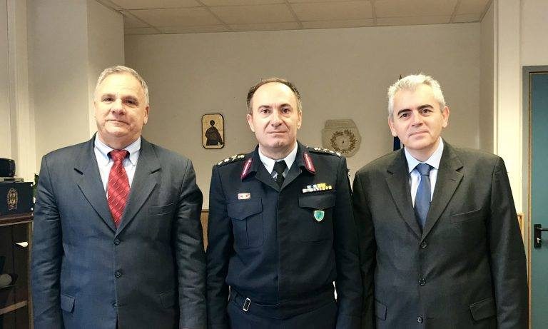 Ευχές και …επίθεση σε Πάνο Καμμένο