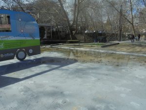 Συνεχίζεται η ….ακράτεια για το ομοίωμα του «γκαβού» λεωφορείου