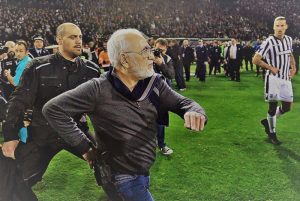 Ασέλγησαν εκ νέου στο πτώμα του Ελληνικού ποδοσφαίρου και ορατή η διακοπή του πρωταθλήματος