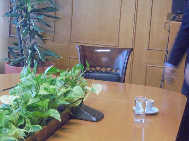 Το …σημάδι ότι δεν θα …μετακομίσει