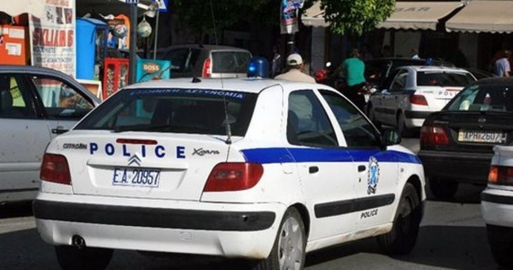 Μεταφορά παράνομου φορτίου από 37χρονη