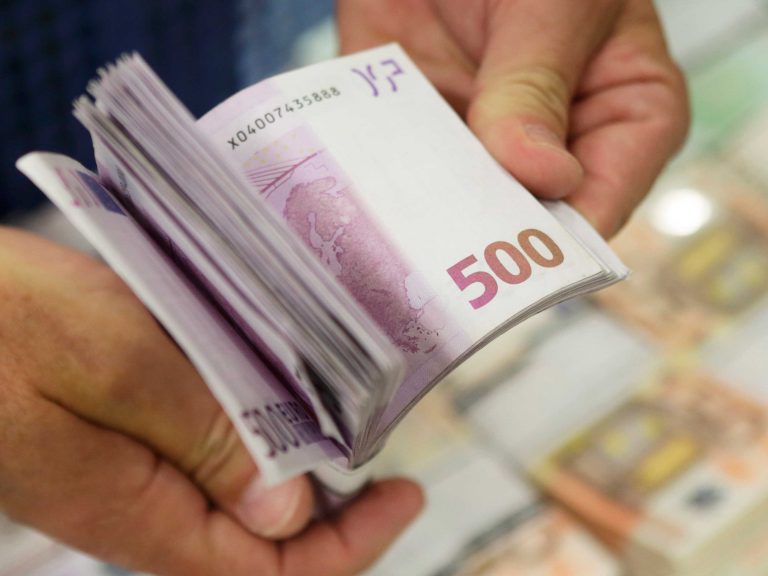 ΟΑΕΔ: Αύξηση των εισοδημάτων λόγω αύξησης του κατώτατου μισθού