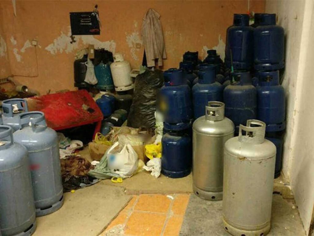 ​Λαμία: Εντοπισμός αποθήκης που χρησιμοποιούταν σαν παράνομο εμφιαλωτήριο φιαλών υγραερίου