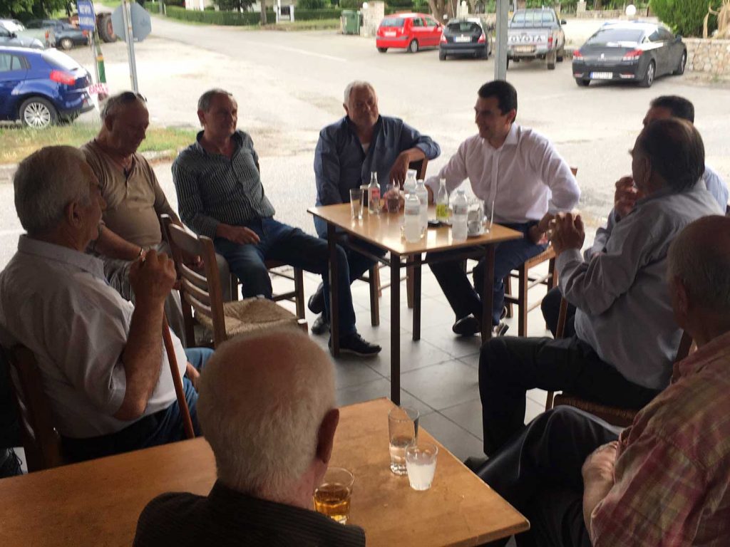 ​Συνεχίζει τις επαφές του στα χωριά ο Κώστας Σκρέκας