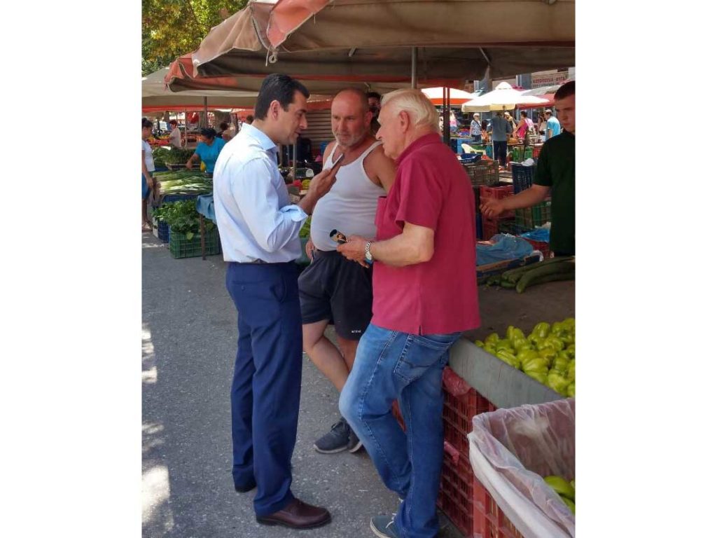​Στη λαϊκή των Τρικάλων ο Κ.Σκρέκας. Στήριξη των παραγωγών