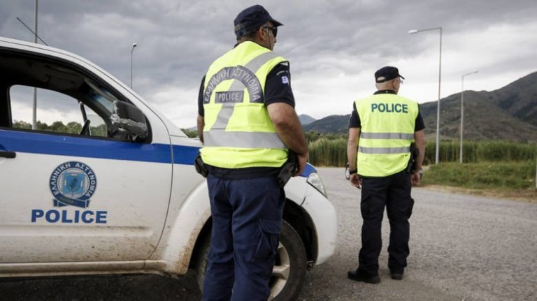 Μοίρασε κλήσεις η Τροχαία για κόντρες με μηχανάκια