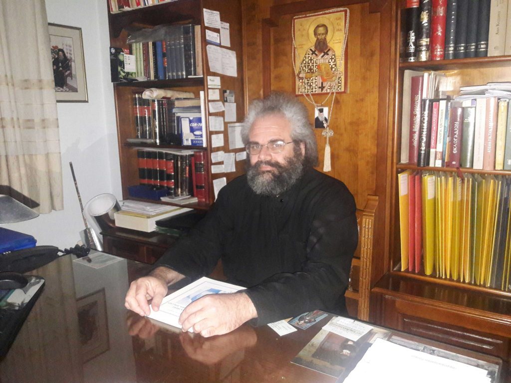 Νέοι και νέες, ανακαλύψτε σπουδάζοντας την Ελληνική μουσική