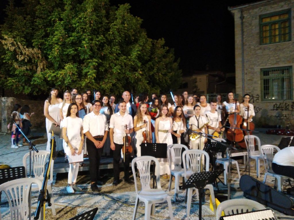Γέμισαν μουσική τα σοκάκια στο Βαρούσι