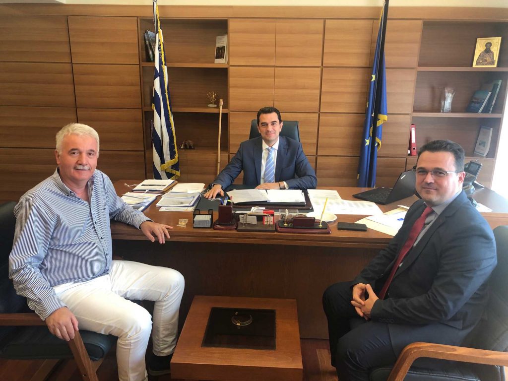 Συνάντηση του Υφυπουργού Αγροτικής Ανάπτυξης και Τροφίμων Κώστα Σκρέκα με τον Δήμαρχο Μετεώρων Θοδωρή Αλέκο
