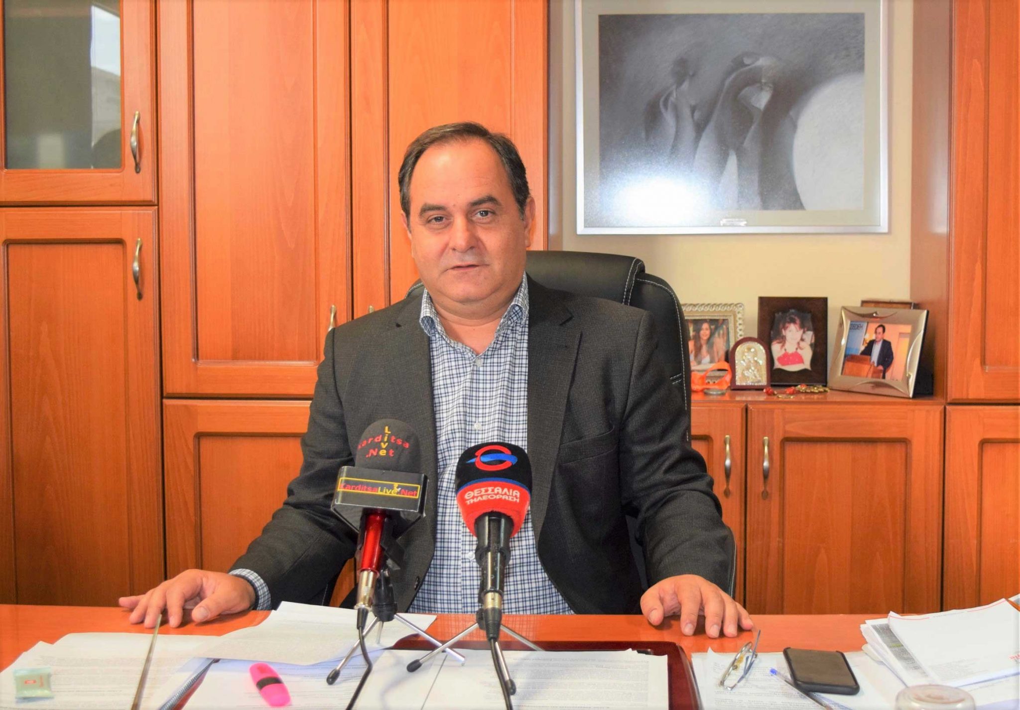 Μειώνει τα δημοτικά τέλη και τα τέλη τραπεζοκαθισμάτων η δημοτική αρχή Καρδίτσας