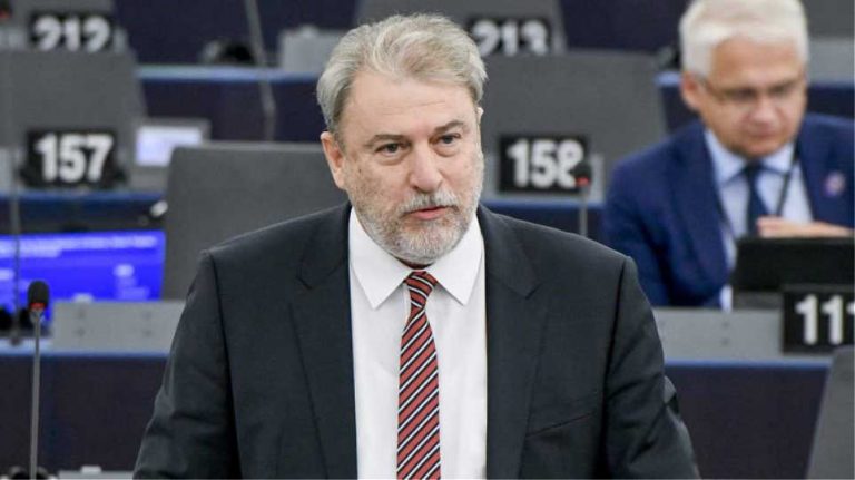 Ανακήρυξη της ΑΟΖ εδώ και τώρα