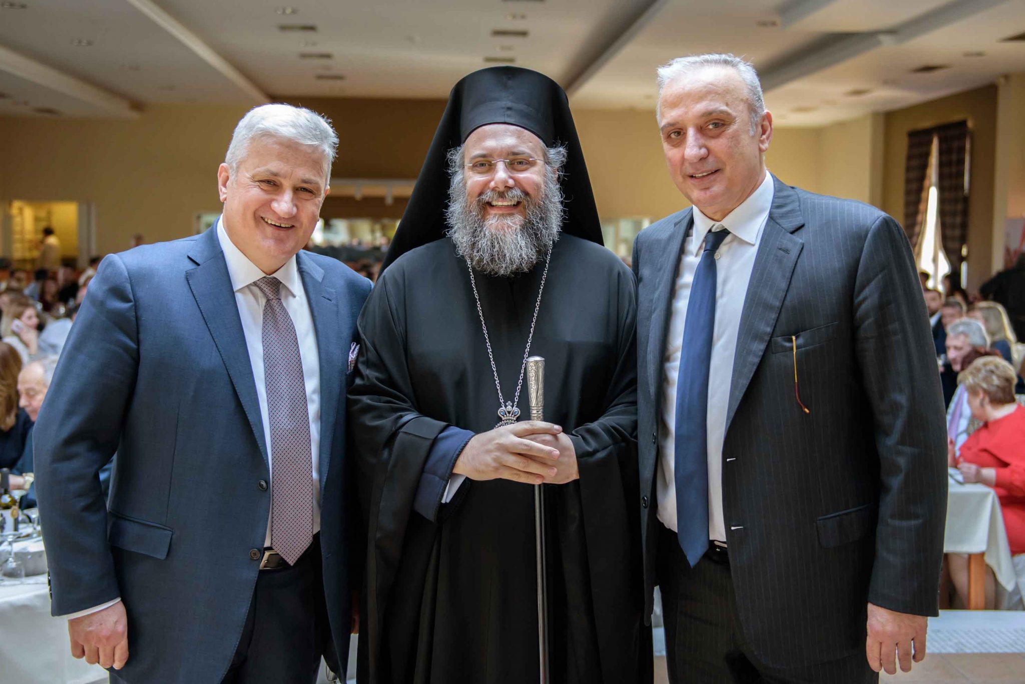 Η ΤΥΡΑΣ έκοψε την Πρωτοχρονιάτικη πίτα της