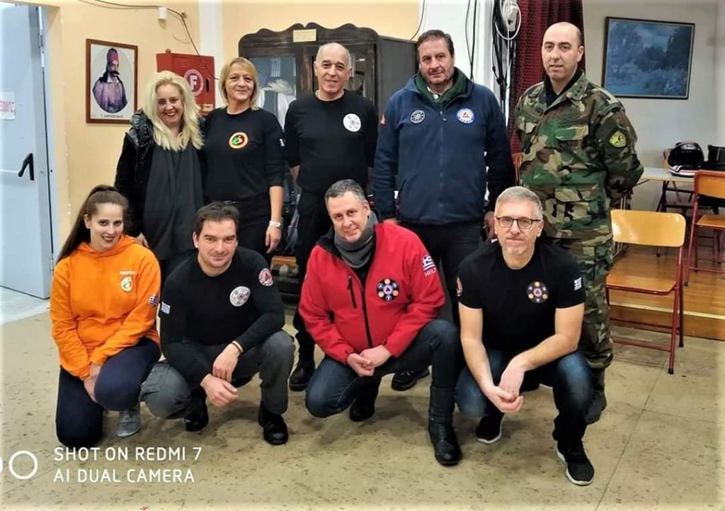 Ασκήσεις σεισμού και πρώτες βοήθειες στο δημοτικό σχολείο Ανατολής νέας Μακρής