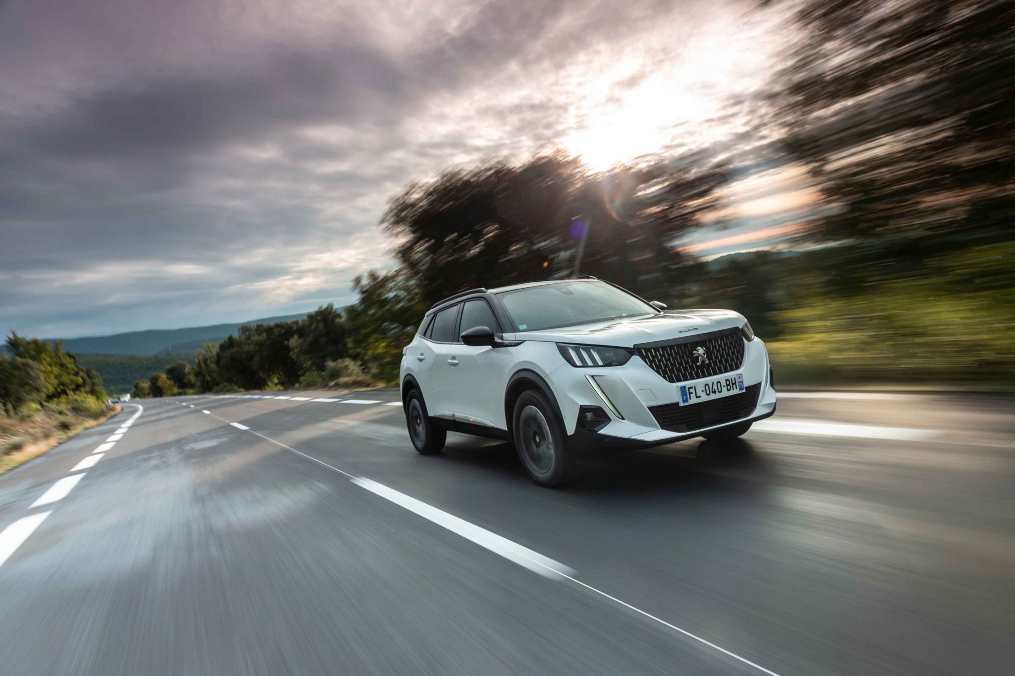 ΤΟ ΝΕΟ SUV PEUGEOT 2008 ΔΙΝΕΙ ΤΟ ‘’ΠΑΡΩΝ’’ ΣΤΗΝ ΕΛΛΗΝΙΚΗ ΑΓΟΡΑ!