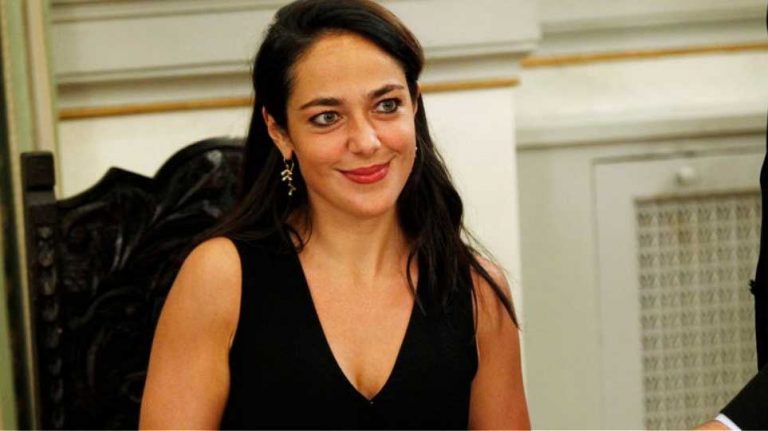 Δόμνα Μιχαηλίδου:«Επίδομα γέννησης και άλλες διατάξεις»