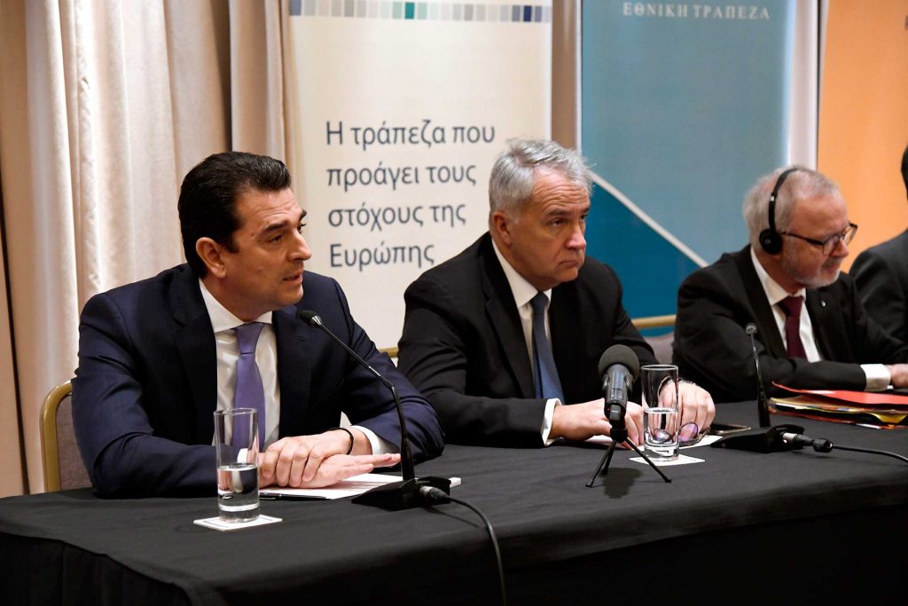 Κώστας Σκρέκας: Συμφωνία για επενδύσεις 560 εκατ. ευρώ στον αγροτικό τομέα