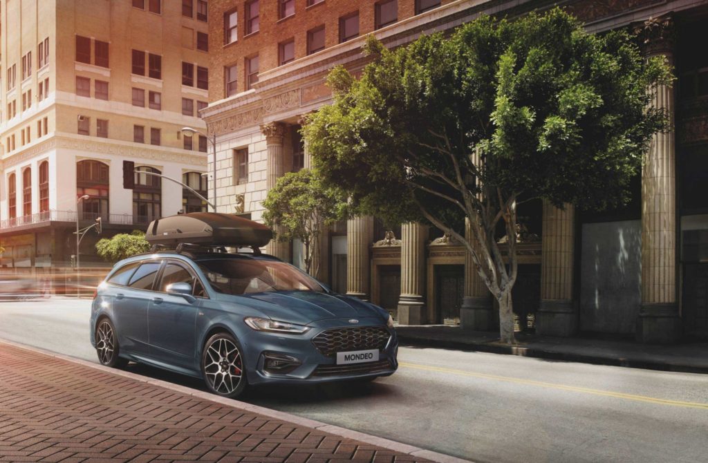 Το Mondeo περνά στην ηλεκτρική εποχή