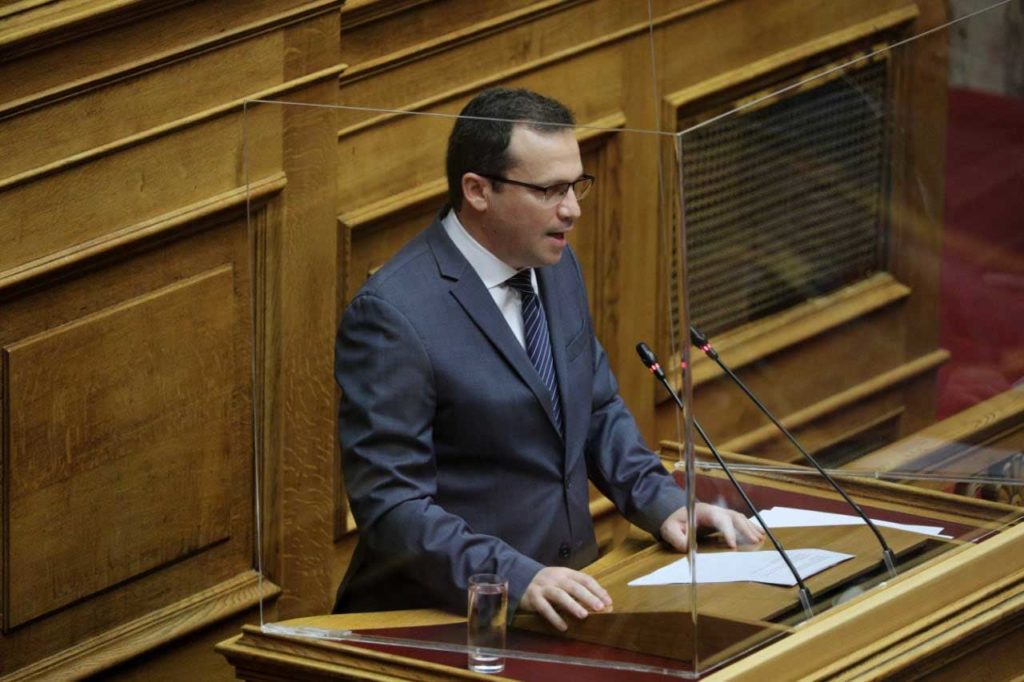Για τους Πολύτεκνους Αναπληρωτές στην Υπουργό Παιδείας ο Θανάσης Λιούτας
