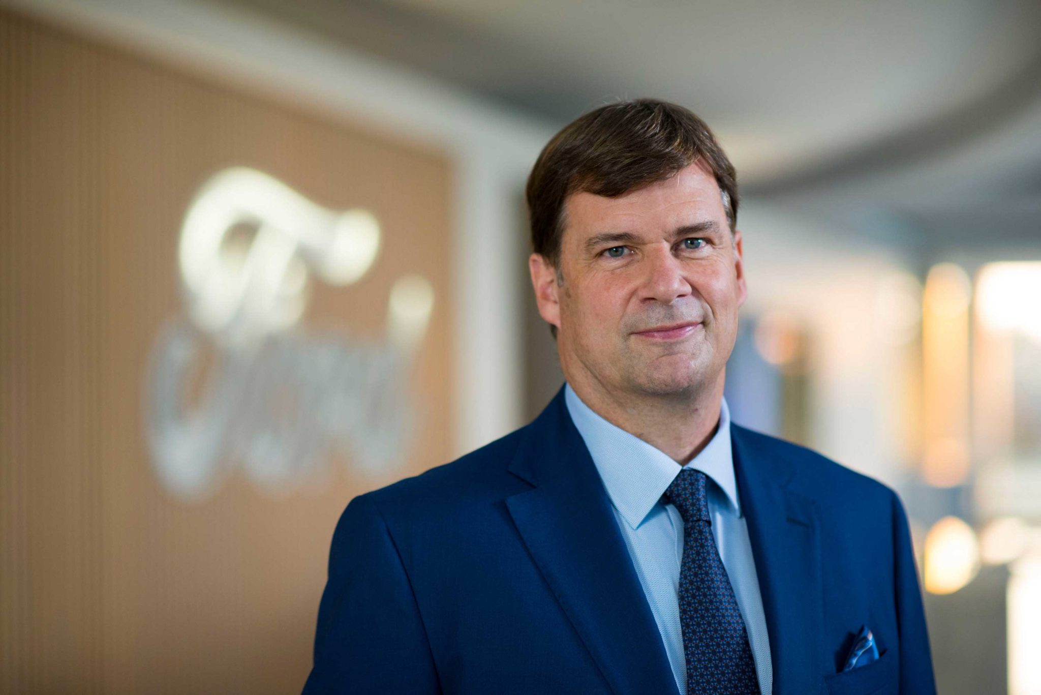Η Ford ανακοινώνει οργανωτικές και διοικητικές αλλαγές