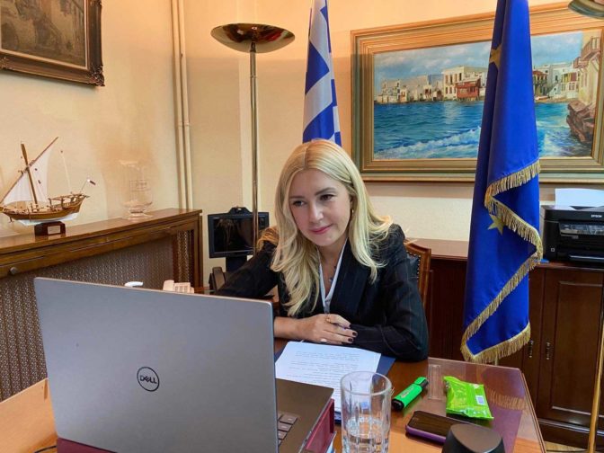 Φωτεινή Αραμπατζή: «Η ανταγωνιστικότητα της ελληνικής γεωργίας περνά μέσα από την «έξυπνη» γεωργία»