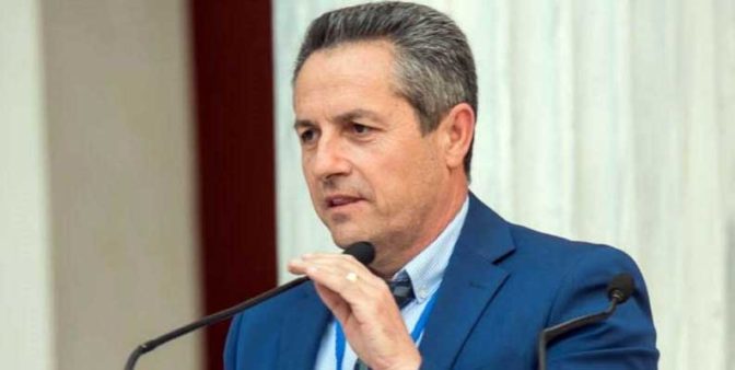 ΑΝΑΒΑΘΜΙΣΗ ΚΕΝΤΡΙΚΗΣ ΠΛΑΤΕΙΑΣ ΚΑΙ ΚΕΝΤΡΙΚΟΥ ΠΕΖΟΔΡΟΜΟΥ. ΩΣ ΠΟΤΕ ΘΑ ΚΑΘΥΣΤΕΡΕΙ κε ΔΗΜΑΡΧΕ;