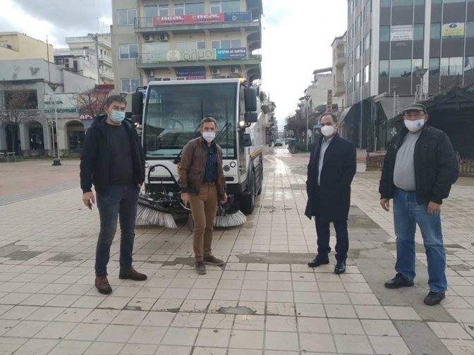Σε κυκλοφορία από το πρωί του Σαββάτου η μηχανοκίνητη σκούπα