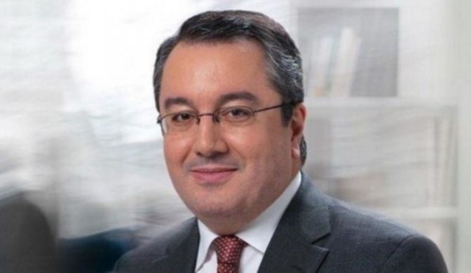 Το Χρυσό Μετάλλιο του Δήμου Τρικκαίων στον Tρικαλινό Ηλία Μόσιαλο