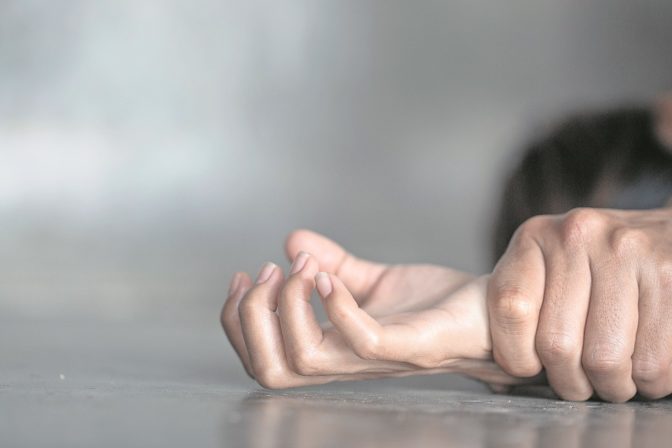 Κατήγγειλαν τον βιασμό 15χρονης από 30χρονο Αλβανό στο Βόλο