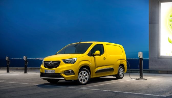 Ηλεκτροκίνηση Χωρίς Συμβιβασμούς: Νέο Opel Combo-e Compact Van