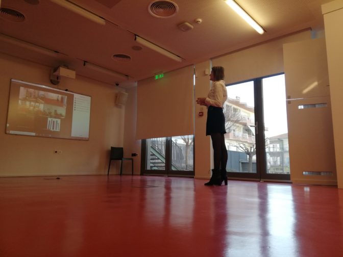 Διαδικτυακή ξενάγηση του Γυμνασίου Βουκολίων Χανίων στη Βιβλιοθήκη Καλαμπάκας