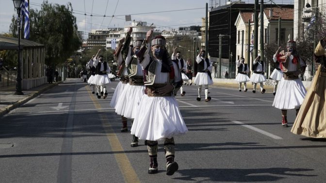 Απ' άκρου εις άκρον το μήνυμα της ημέρας όπως «άγγιξε» τους ξένους ηγέτες