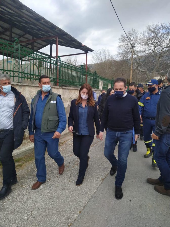 «Δεύτερο σπίτι» έκανε η Κατερίνα Παπακώστα τις σεισμόπληκτες περιοχές