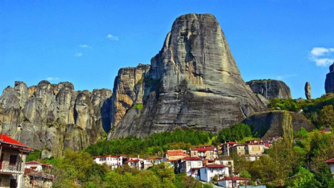 Επικίνδυνα τα μονοπάτια στα ριζά των Μετεώρων