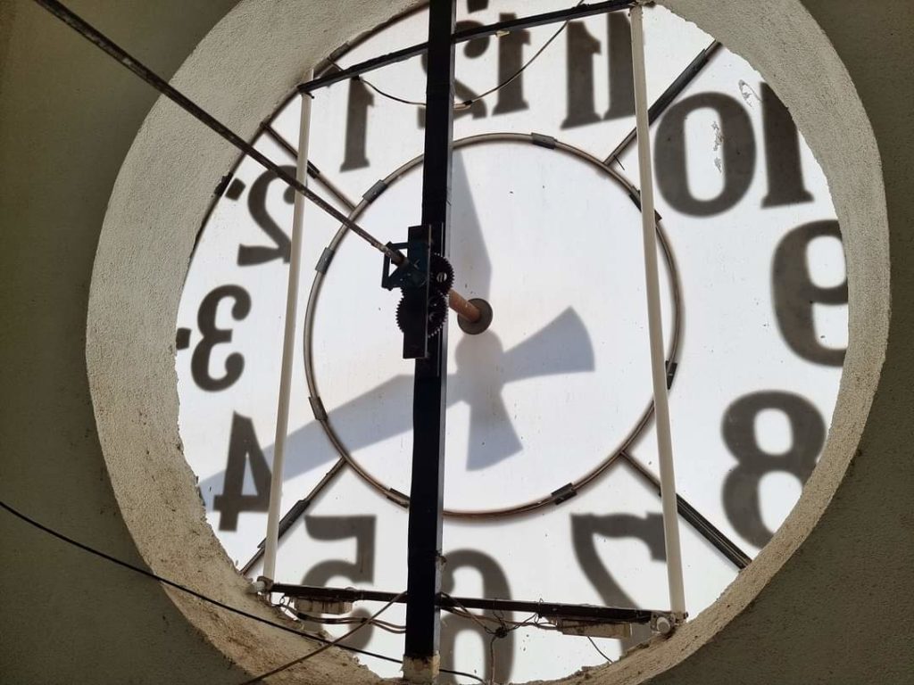 Εργασίες συντήρησης στο πιο ψηλό σημείο των Τρικάλων
