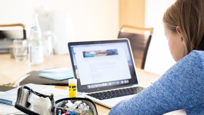 Αναστέλλεται και η τηλεκπαίδευση για τα Γυμνάσια και Λύκεια του Ν.Τρικάλων