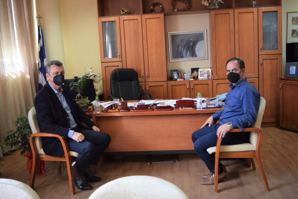 Με τον Δήμαρχο Καρδίτσας κ. Β. Τσιάκο συναντήθηκε ο βουλευτής κ. Γ. Κωτσός