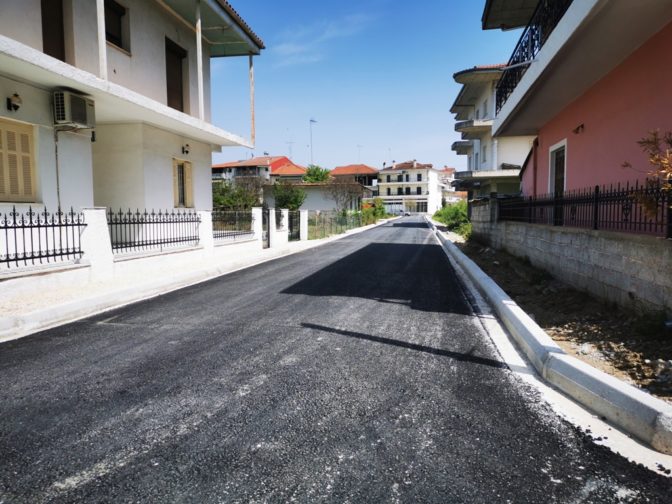 Τρίκαλα: Συνεχίζονται οι ασφαλτοστρώσεις