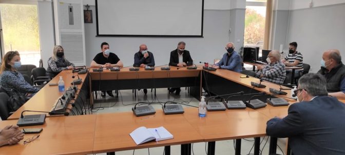 Σύσκεψη για την επανέναρξη των σχολείων στον σεισμόπληκτο Δήμο Φαρκαδόνας