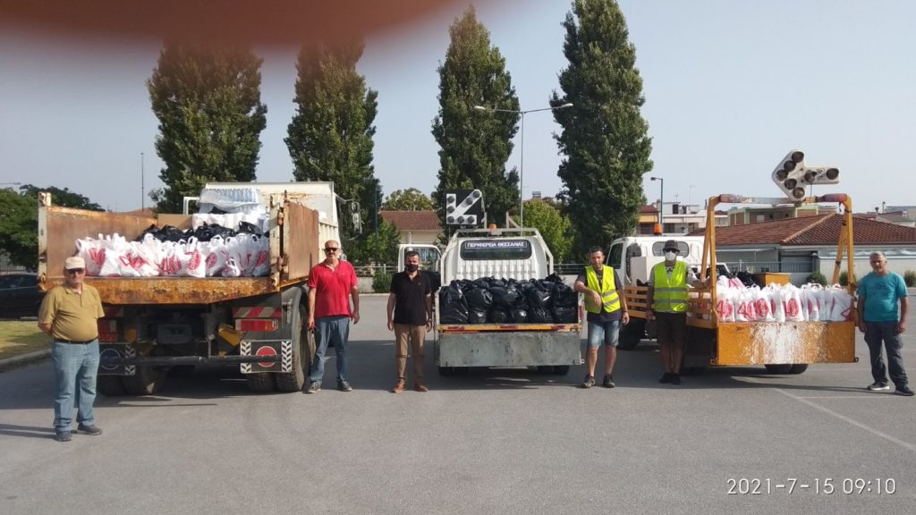 600 δέματα αλληλεγγύης από την Περιφέρεια Θεσσαλίας για τις ανάγκες σεισμόπληκτων οικογενειών