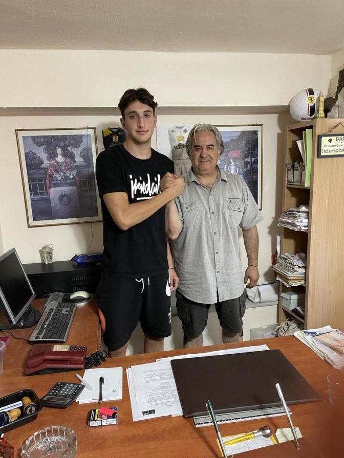 Ανανέωσε ο Λάμπρος Φρύδας στους Ίκαρους Τρικάλων